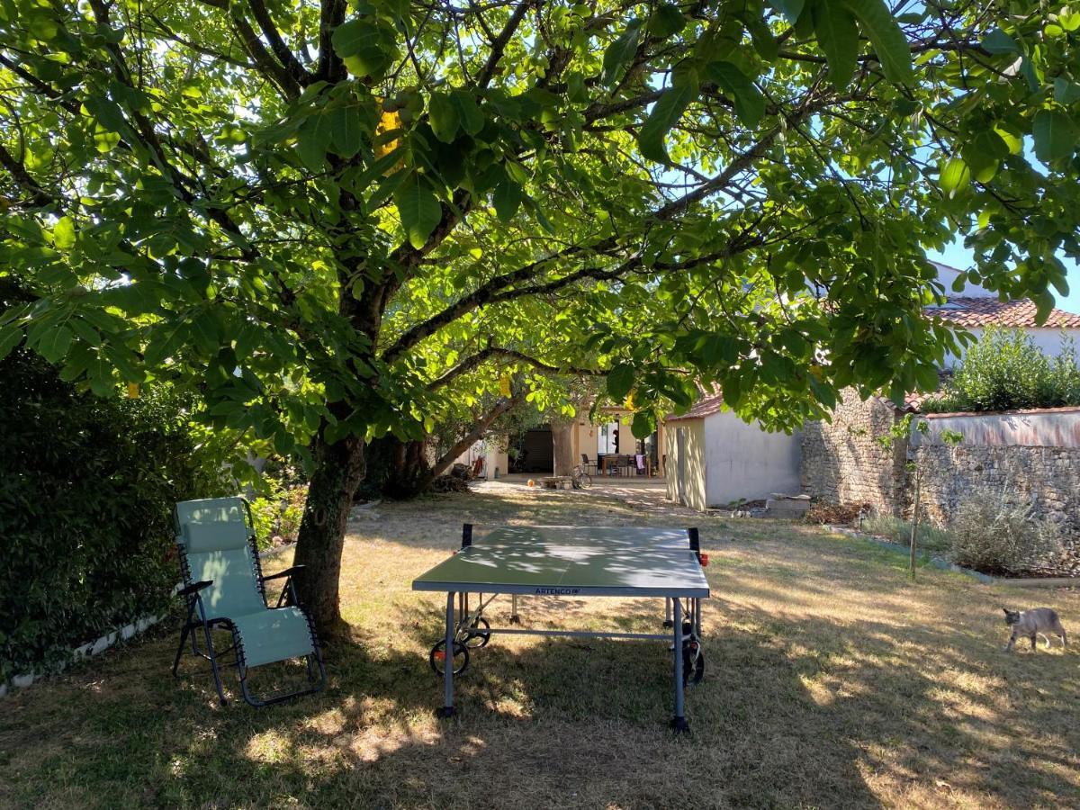 Villa Paulownia - tout confort au coeur du bourg Jard-sur-Mer Extérieur photo